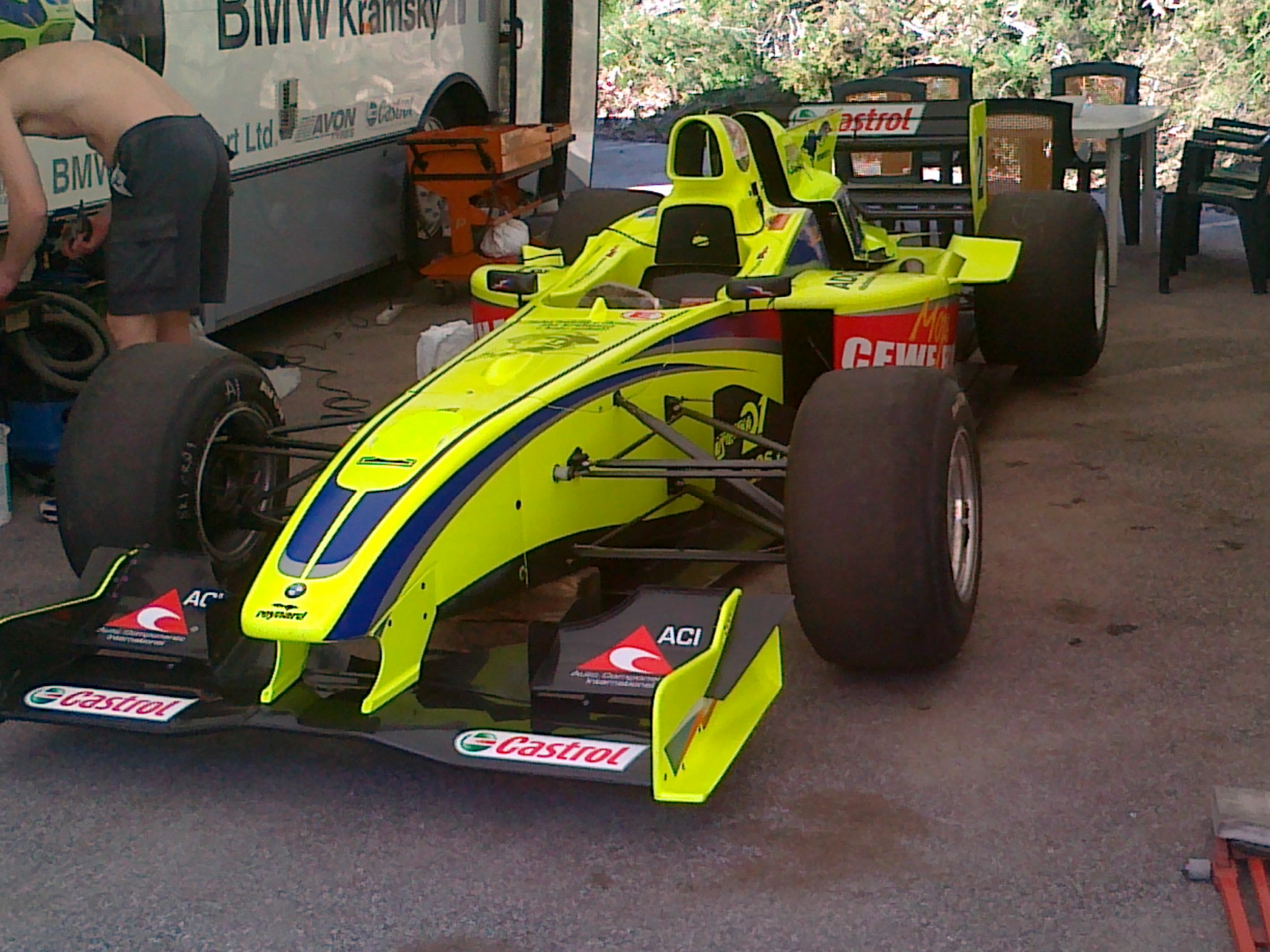 [Image: 20052011241.jpg]